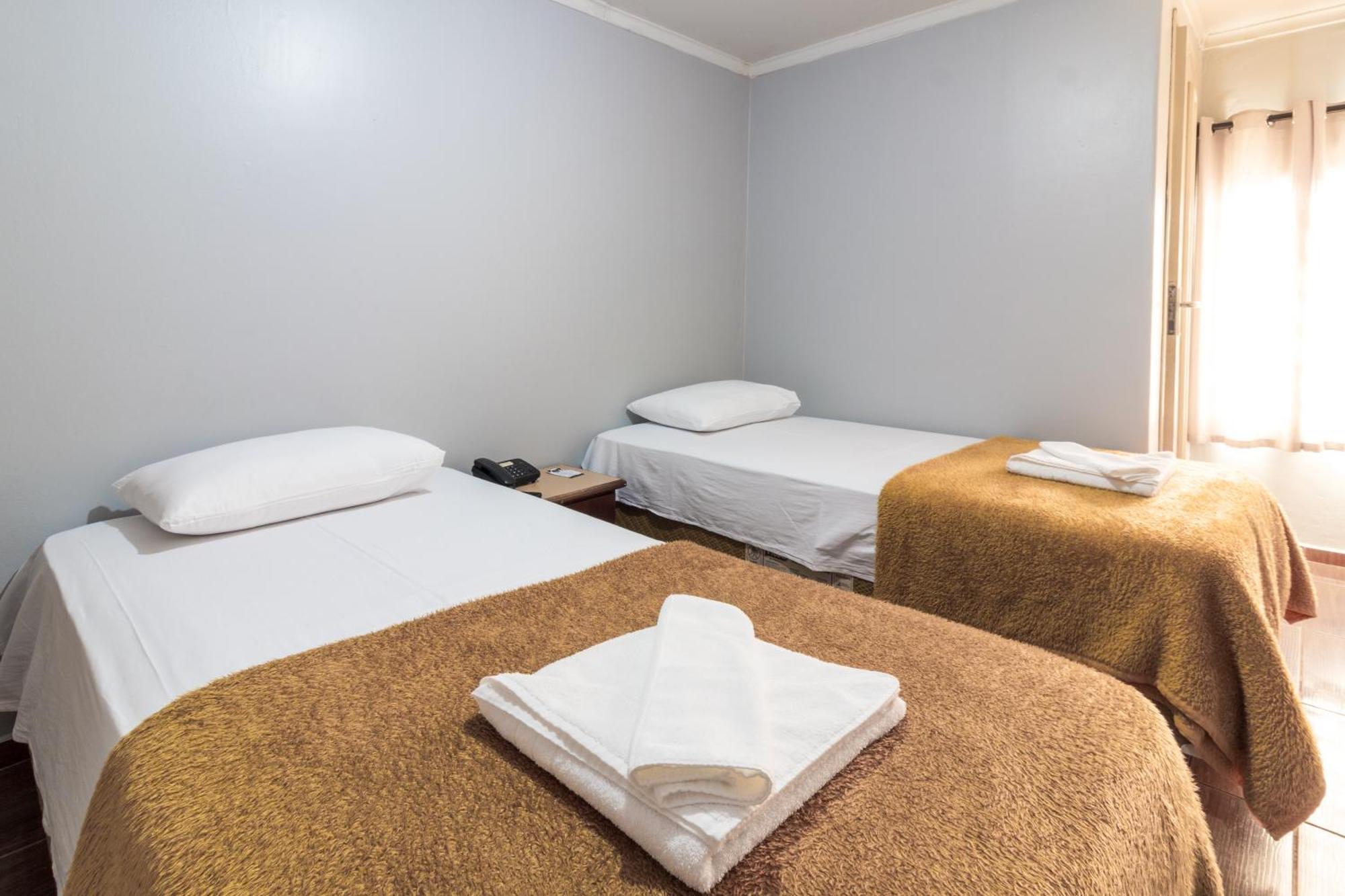 Foz Budget Hotel Фос-ду-Игуасу Экстерьер фото