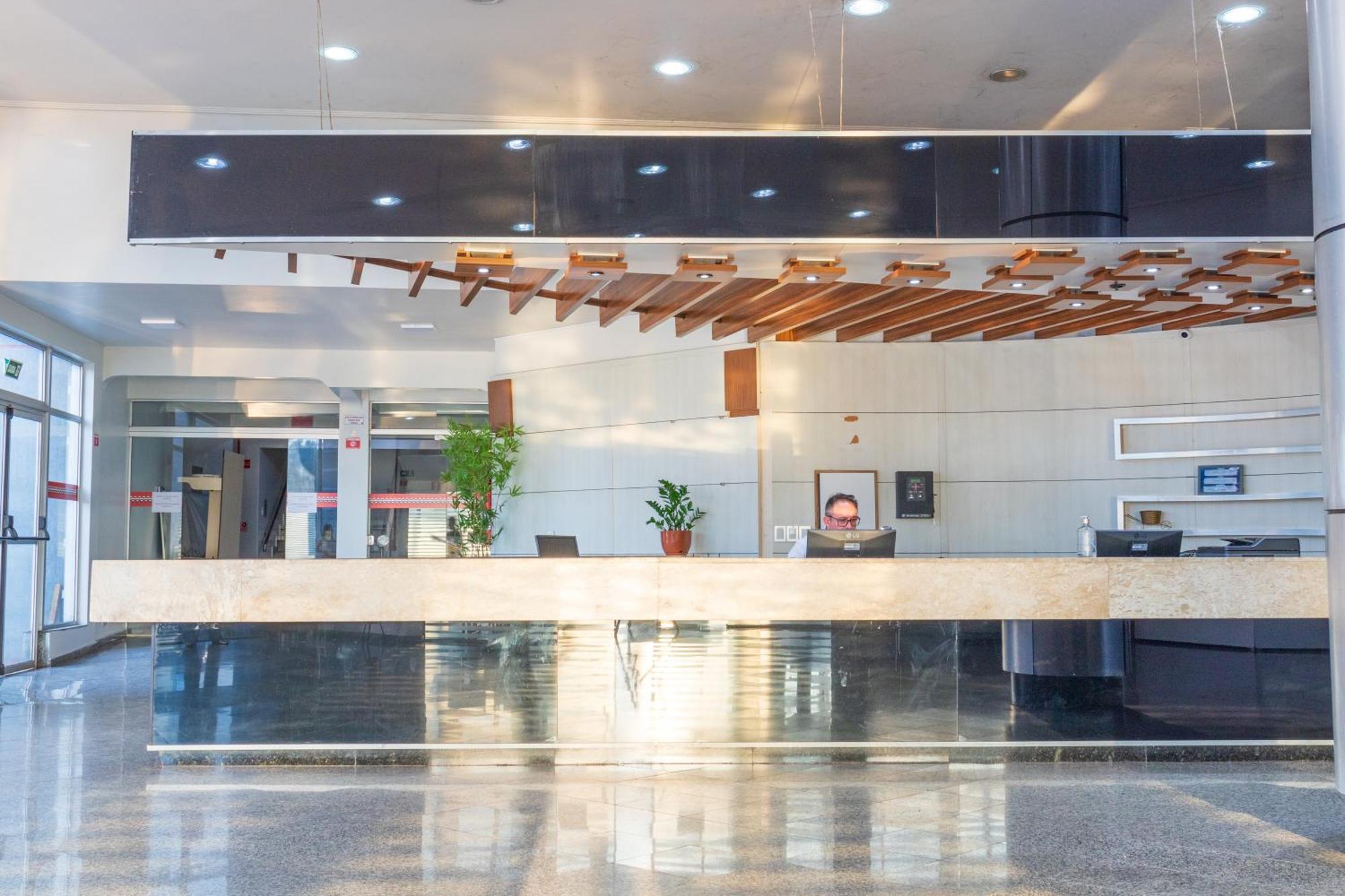 Foz Budget Hotel Фос-ду-Игуасу Экстерьер фото